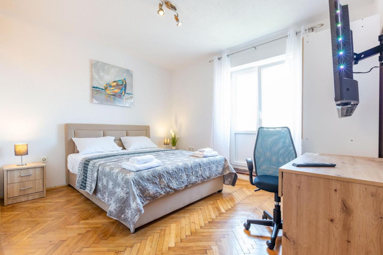 Bobo Central 2Br Apartment Zadar Luaran gambar