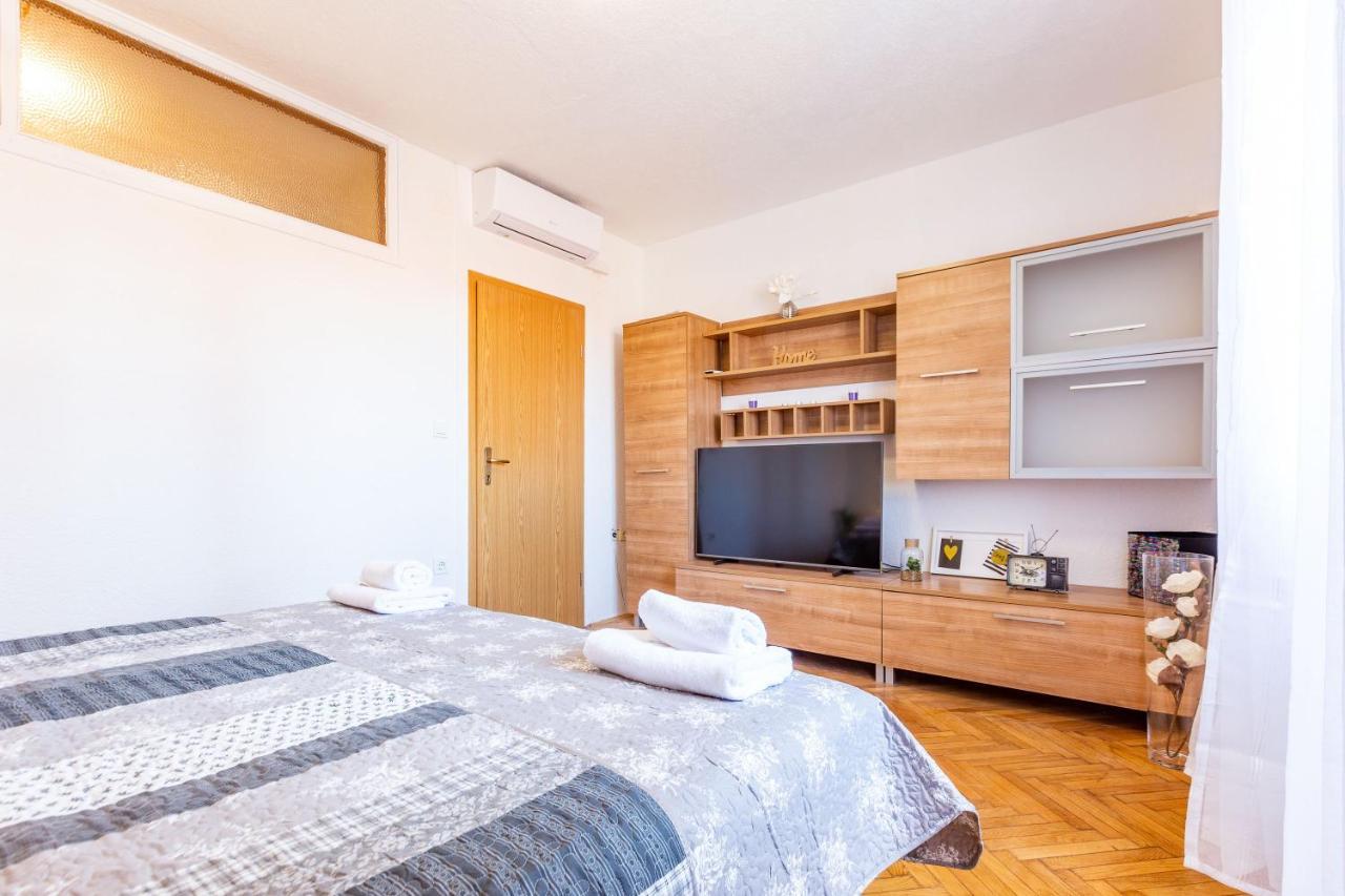 Bobo Central 2Br Apartment Zadar Luaran gambar