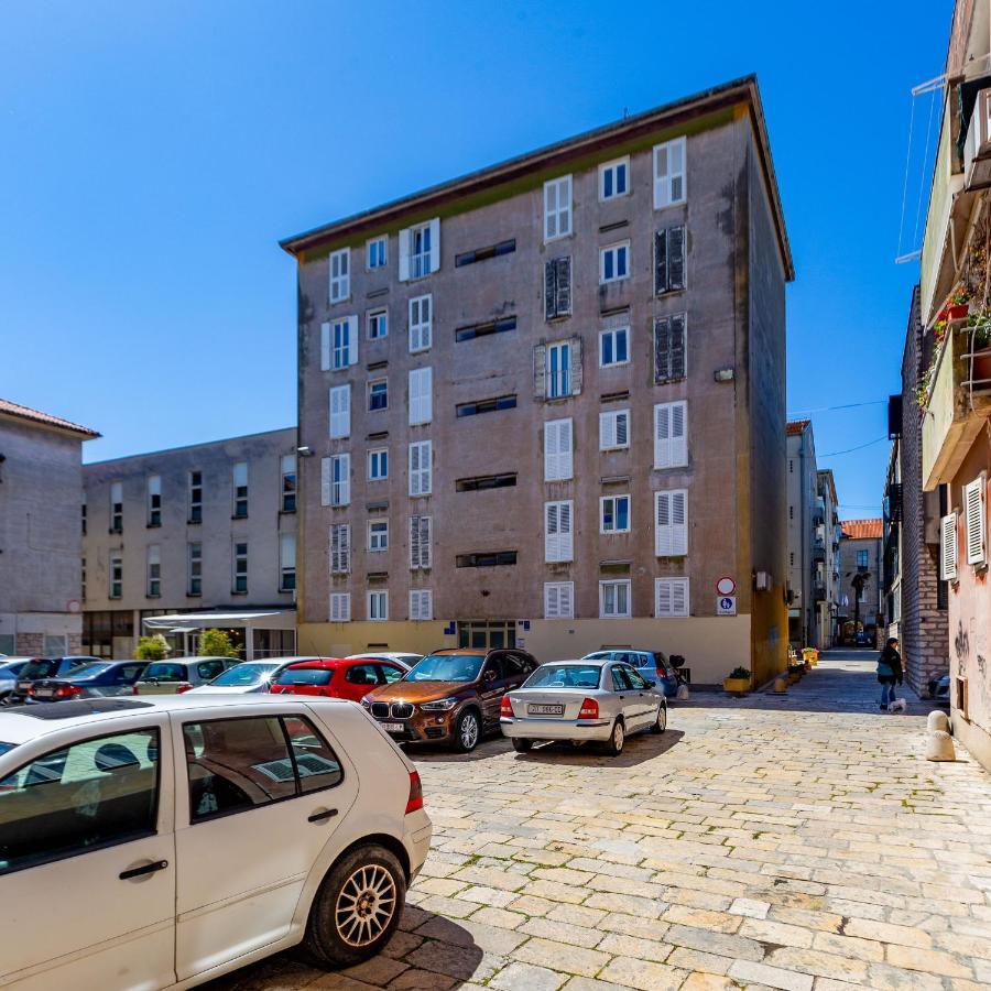 Bobo Central 2Br Apartment Zadar Luaran gambar